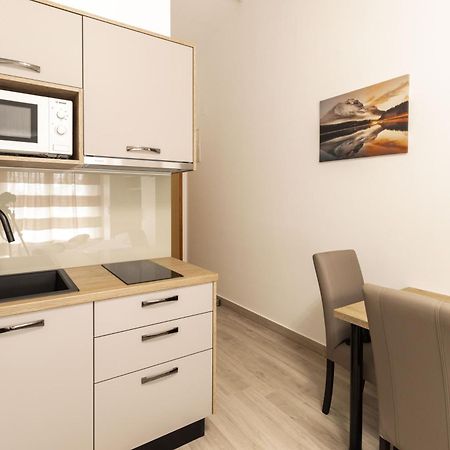 Antonela Apartment Биоград на Мору Екстериор снимка